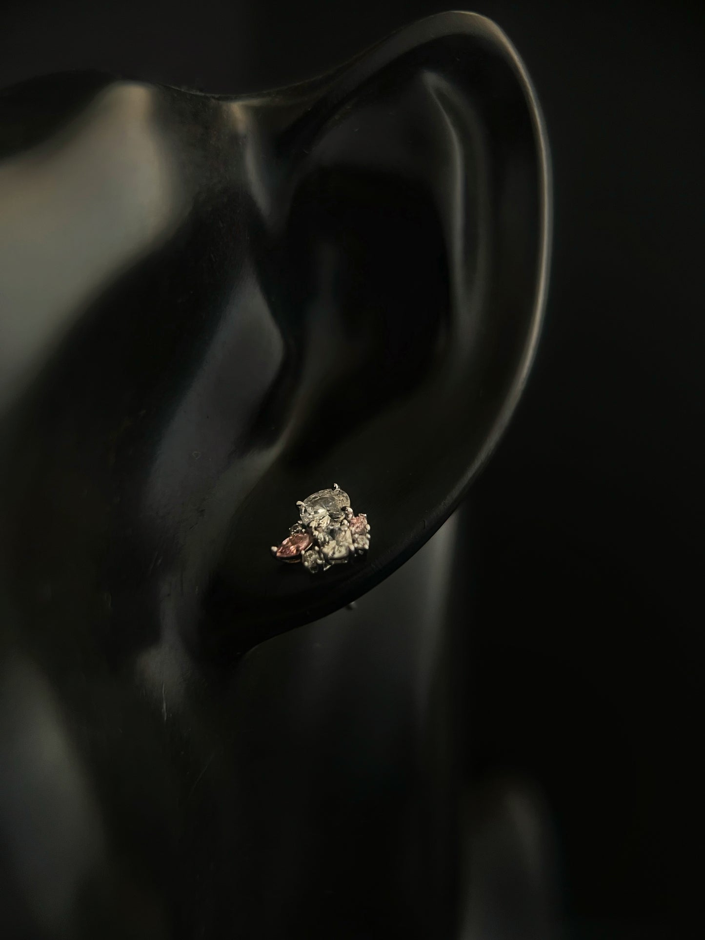 Auriella Sliver Bloom Snow Stud Earrings