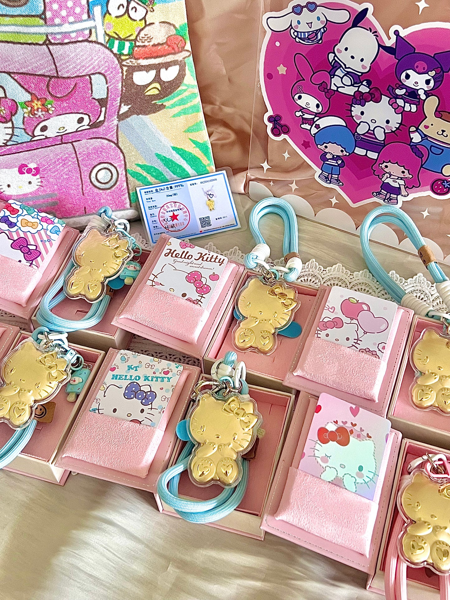 期間限定足金999 Kitty貓吊飾